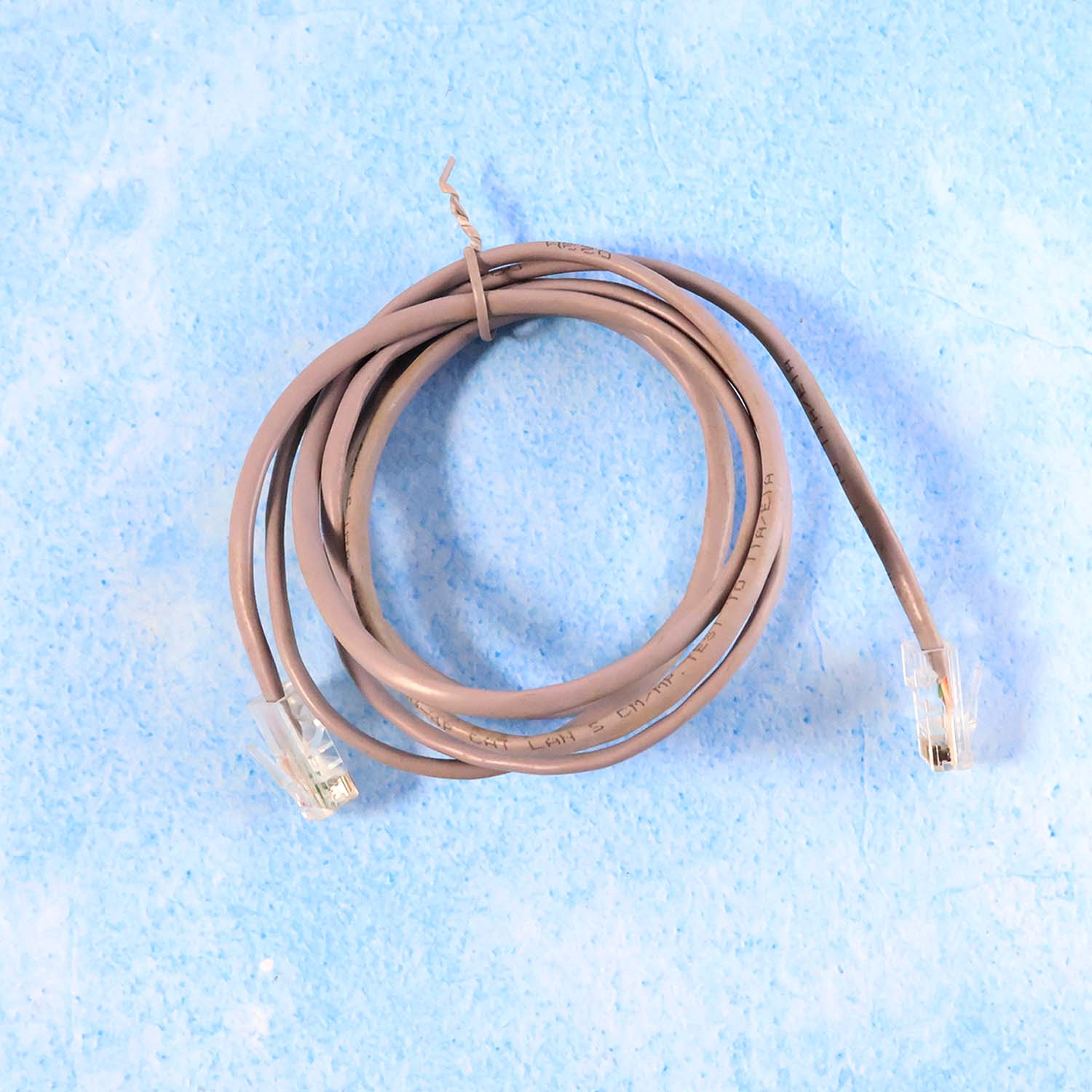 Wukusy high-speed 1.5 meter Ethernet LAN cable for office use, featuring durable connectors and flexible design.