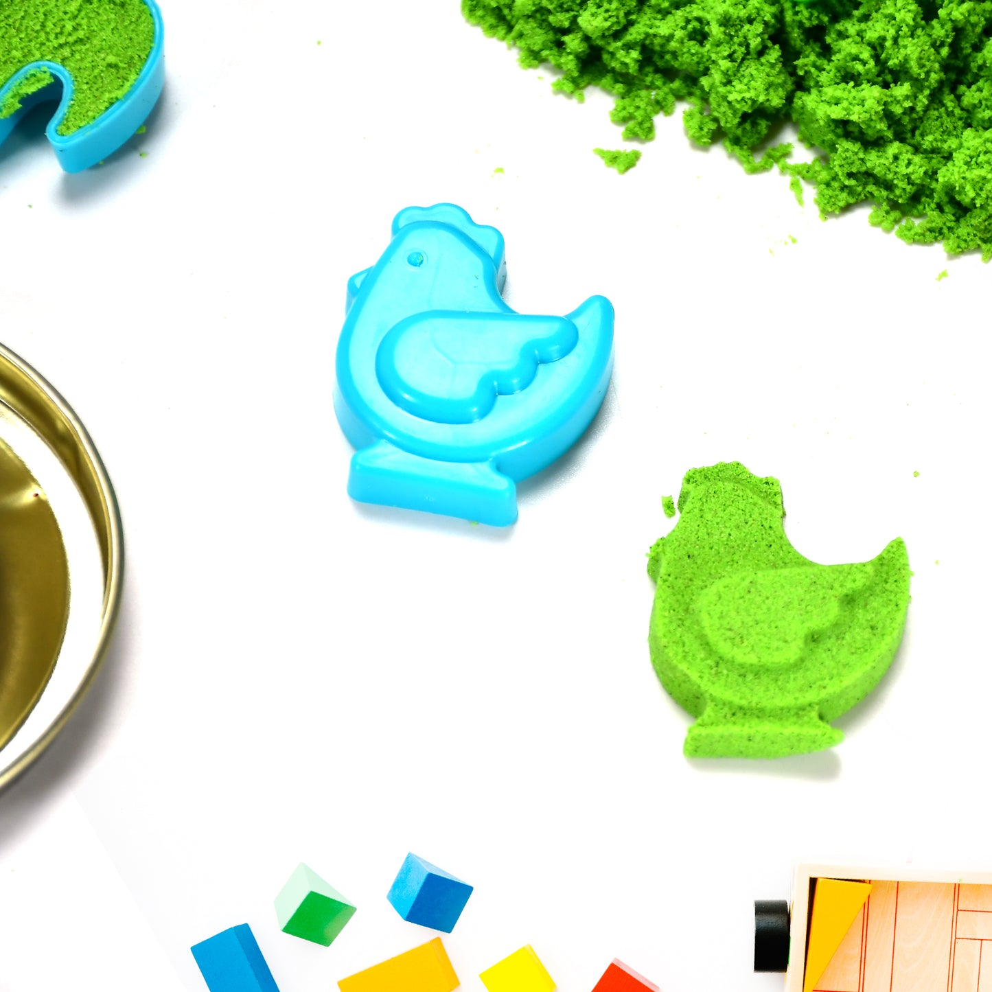 Wukusy 1960 Creative Sand Kit for Kids with natural kinetic soft sand and clay for imaginative play and sensory activities.