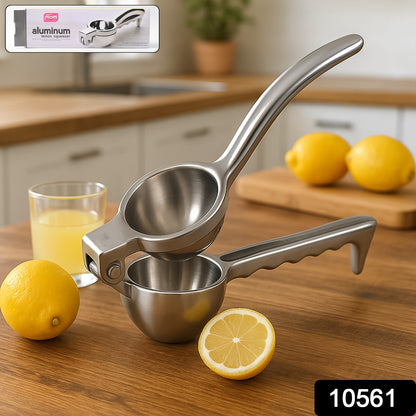 Wukusy Supermom aluminum lemon squeezer with ergonomic handle and stainless steel strainer for efficient citrus juicing