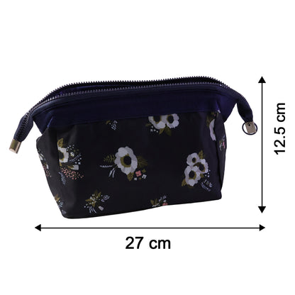 Wukusy stylish multipurpose cosmetic storage pouch bag, 18x12 cm, with compartments for makeup and toiletries.