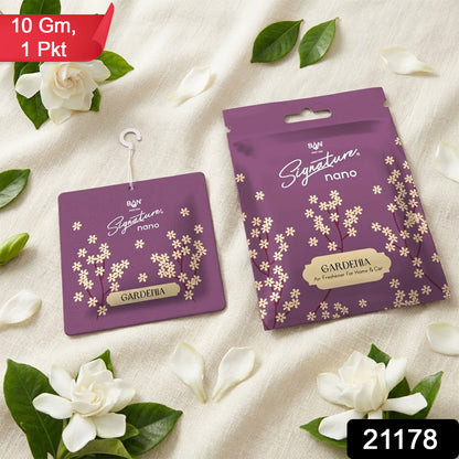 Wukusy Gardenia fragrance hanging air freshener sachet, 10g, with floral design and mix of fresh gardenia scents.