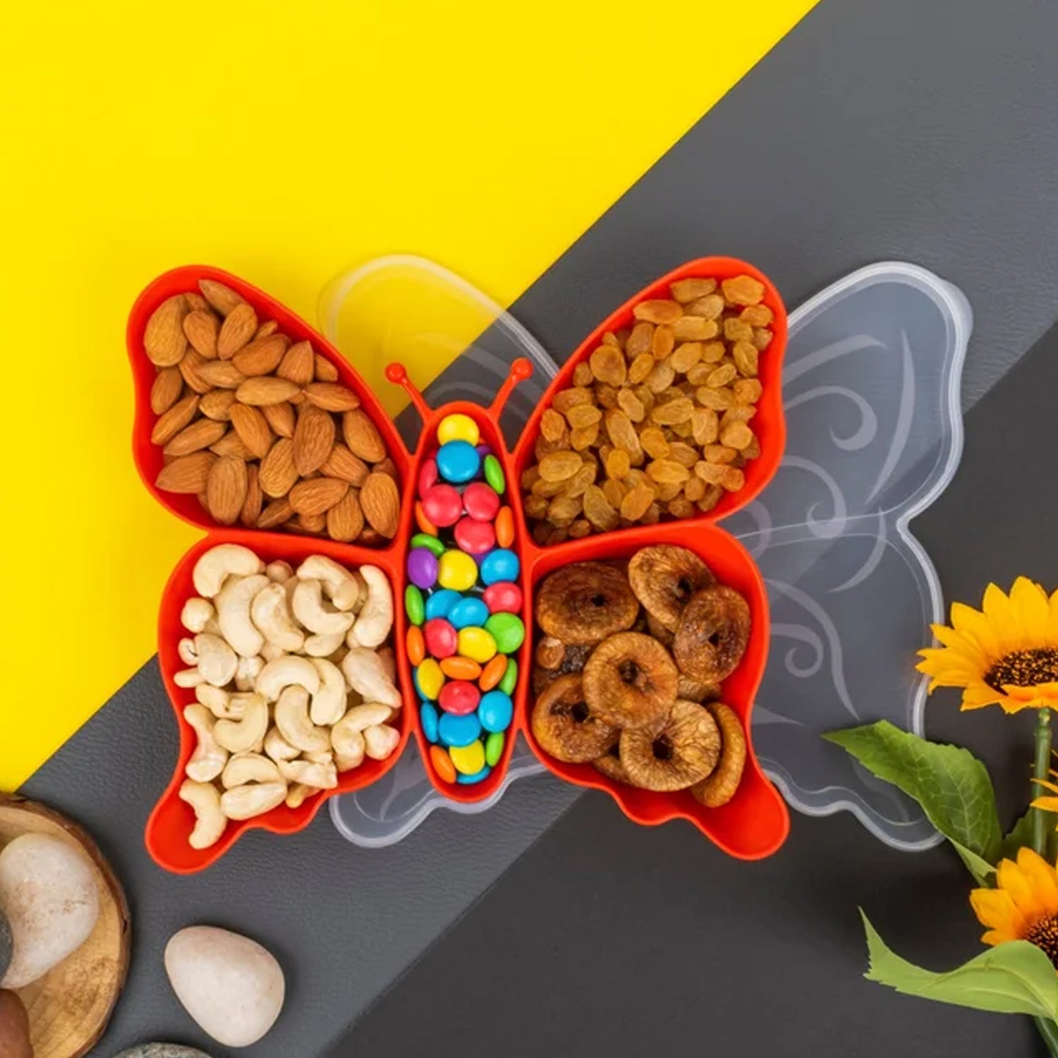 Wukusy 5-compartment butterfly plastic tray for home and kitchen storage, with multiple sections for organizing small items.
