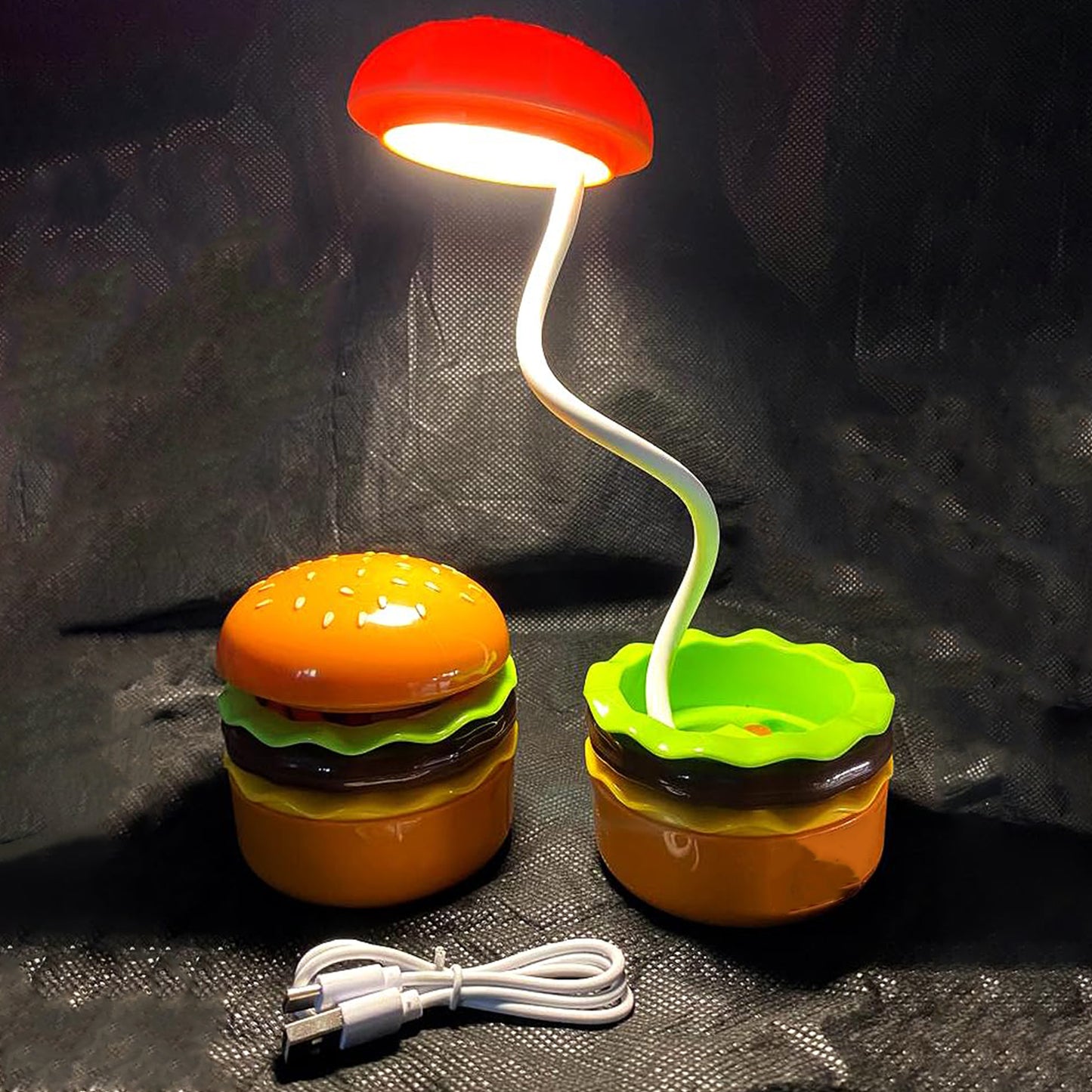 Wukusy Burger Delight folding LED night lamp illuminated, showcasing a fun, burger-shaped design for cozy nighttime lighting.