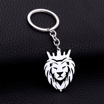Wukusy stylish metal lion head keychain with detailed lion face design and sturdy keyring attachment.
