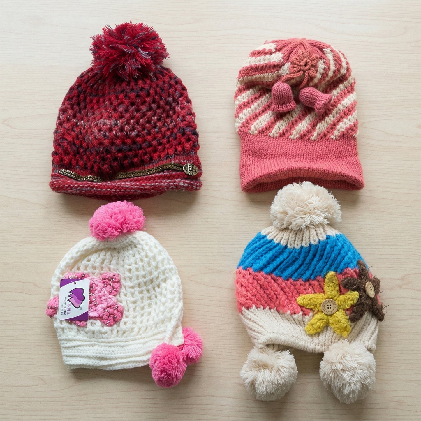 Wukusy cute winter woolen knitted cap for men and women in mixed design, cozy and stylish for cold weather.