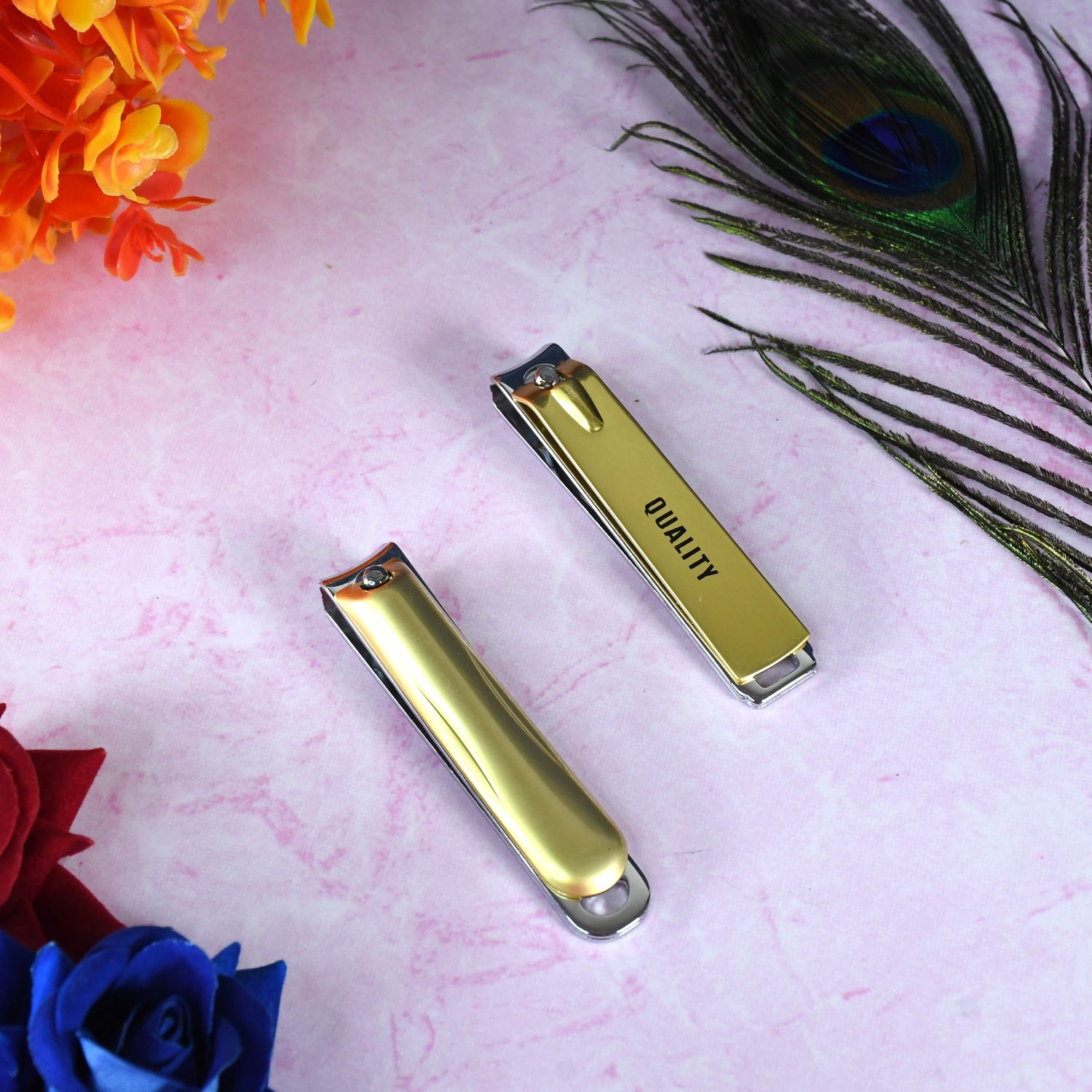 Wukusy stainless steel folding large nail clippers with built-in nail file on a white background.