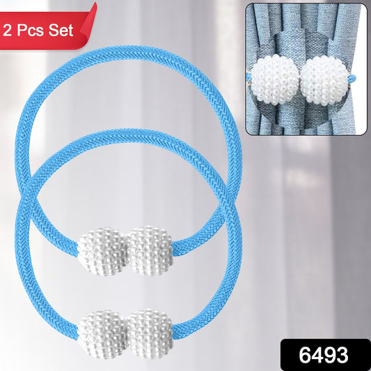Two-piece polyester and magnet curtain by Wukusy, designed for health and beauty applications, hanging with magnets and fabric.