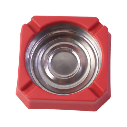 Heat-resistant Wukusy ashtray with a smooth ceramic surface and a deep bowl for cigarette ashes and butts.