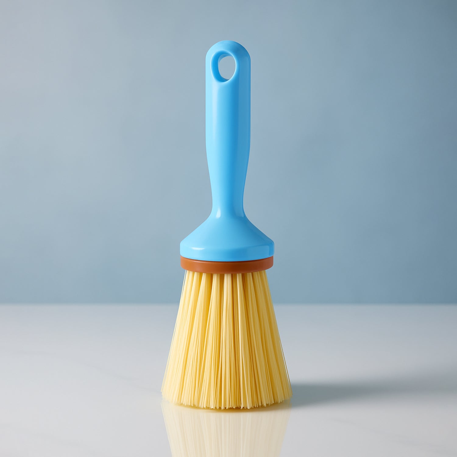 Wukusy multi-purpose plastic cleaning brush with short handle, featuring stiff bristles for scrubbing various surfaces