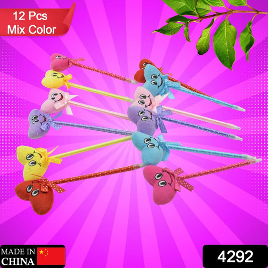 Set of 12 Wukusy cartoon heart-shaped rattle ball pens with smooth writing, colorful and fun for kids and events.