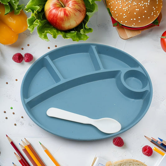 Wukusy 5577 biodegradable plastic food plate with 5 compartments and spoon, suitable for snacks, desserts, and outdoor camping.