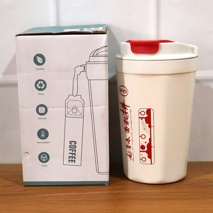 Wukusy 500ml vacuum insulated travel mug with lid, stainless steel tumbler for hot and cold beverages, shown with lid attached.