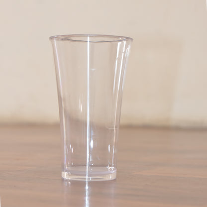 Set of six transparent Wukusy drinking glasses for juice and water, showcasing clear glass design and smooth rounded rims.