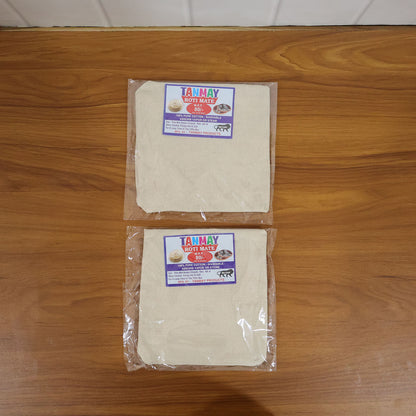 Wukusy multipurpose cotton round roti cloth covers, 51x51 cm, in a pack of two, used for covering and keeping rotis fresh.