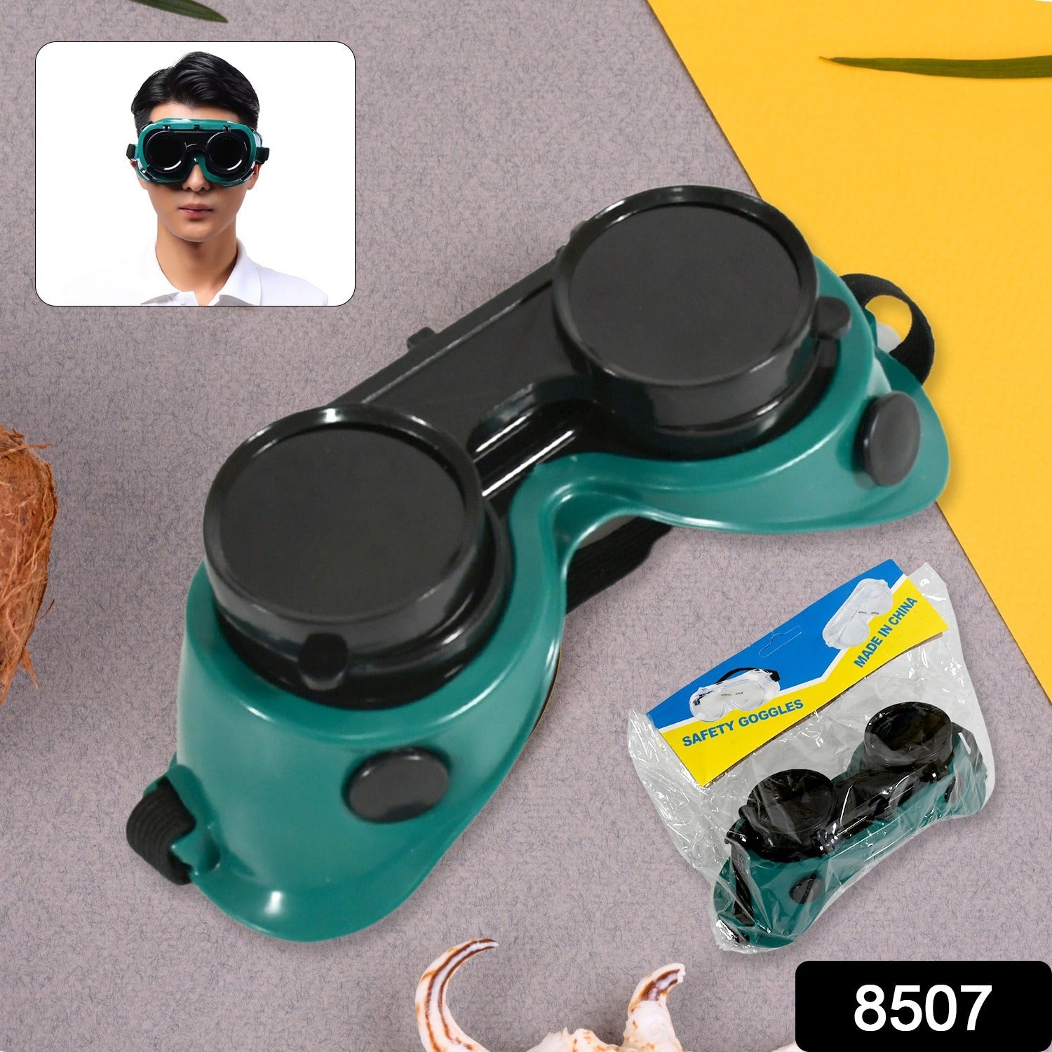 Wukusy 8507 safety welding goggles with anti-radiation protection, designed for welding work and labor safety.