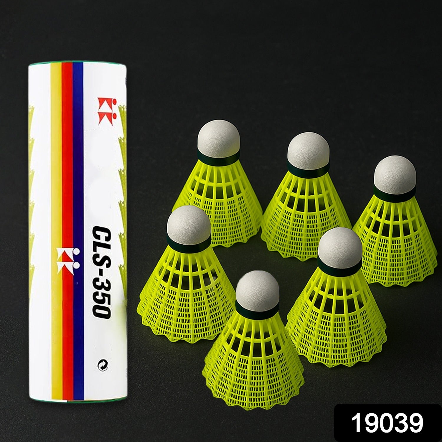 Set of six durable feather shuttlecocks by Wukusy, ideal for recreational badminton play and outdoor sports.