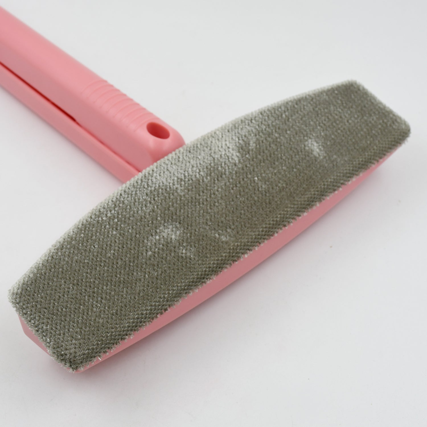 Wukusy 1687 Window Cleaner Glazed Glass Cleaner Wiper cleaning a large window with clear, streak-free glass for home decor.