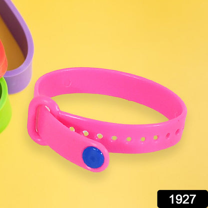 Wukusy 1927 Special Friendship Belt for kids, colorful fabric toy symbolizing true friendship and bonding among children.