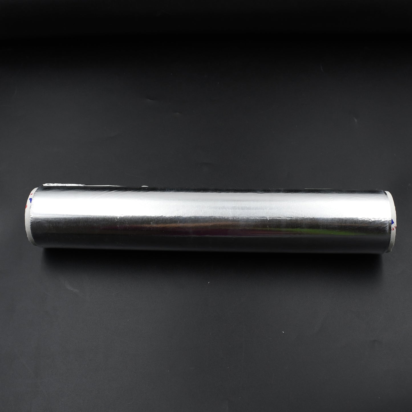 Wukusy 5988 heavy-duty aluminum foil roll, non-stick, thick, 295mm width, ideal for baking and grilling in home kitchen.