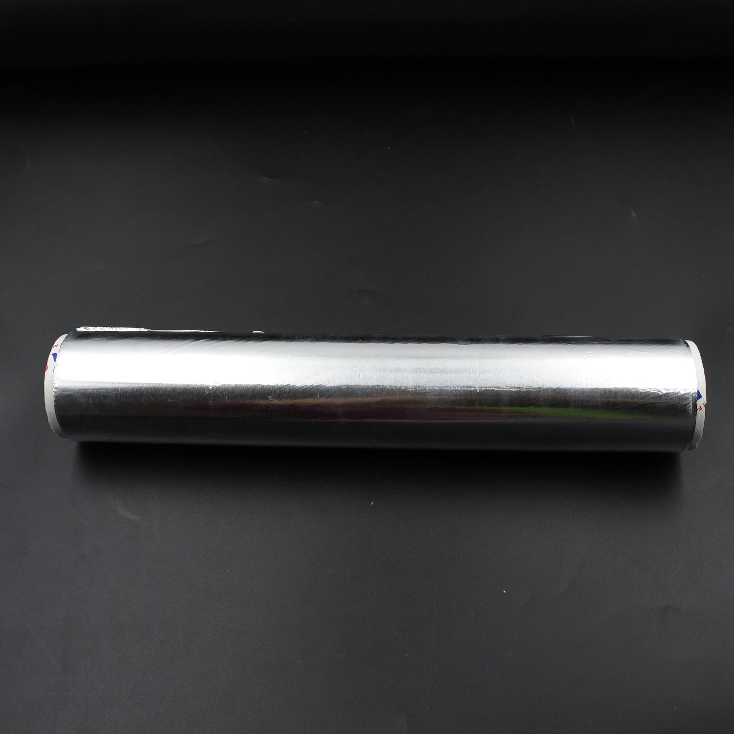 Wukusy 5988 heavy-duty aluminum foil roll, non-stick, thick, 295mm width, ideal for baking and grilling in home kitchen.