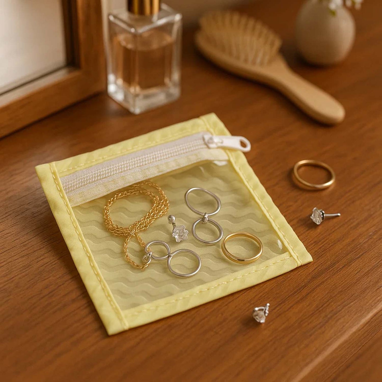 Wukusy 11-in-1 jewellery kit set with various beads, charms, and tools for creating custom jewelry pieces.