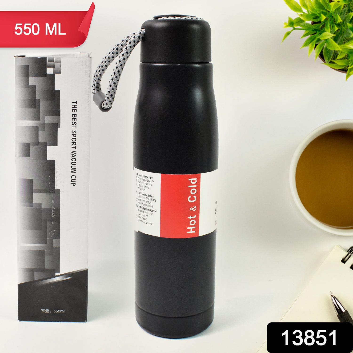 Wukusy double wall vacuum insulated water bottle, 550ml, in stainless steel with a sleek design for hot and cold beverages.