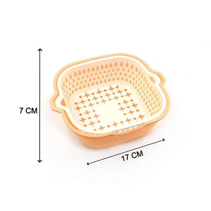 Wukusy 2-in-1 basket strainer for rinsing fruits and vegetables, with a mesh design and ergonomic handle for easy use.
