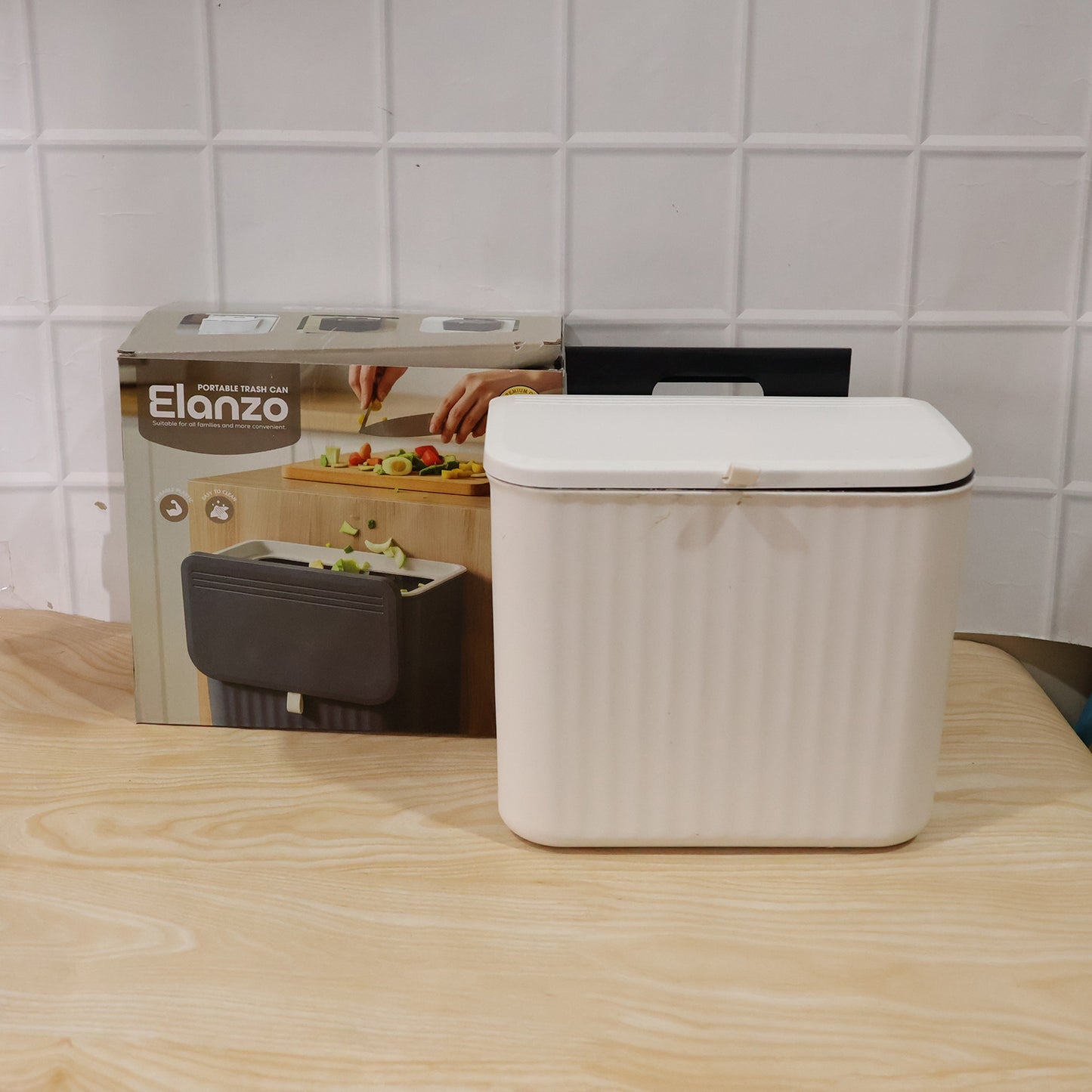 Wukusy portable plastic kitchen dustbin with lid, 25x22 cm, compact trash bin for kitchen waste storage