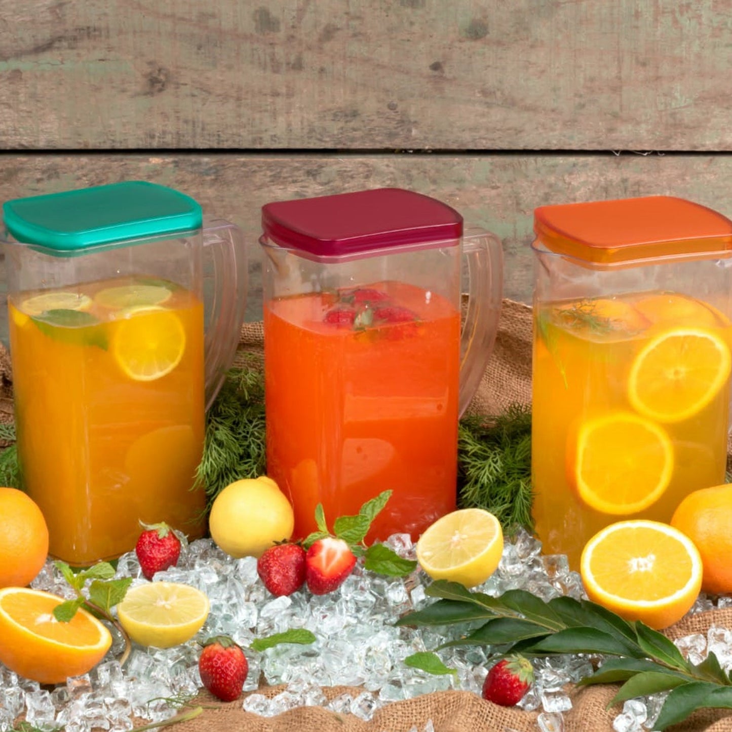 Wukusy resistant glass jug for juice, milk, and hot or cold beverages, clear kitchen tool with a sturdy handle and spout.
