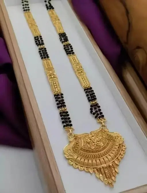 Gold-plated Diva Chic Mangal sutra with large pendant, non-adjustable, free size jewelry by Ekom.