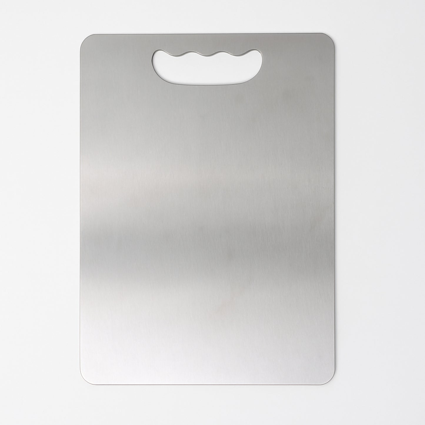 Wukusy Supermom Medium Stello stainless steel chopping board for kitchen prep with sleek, durable surface and modern design.