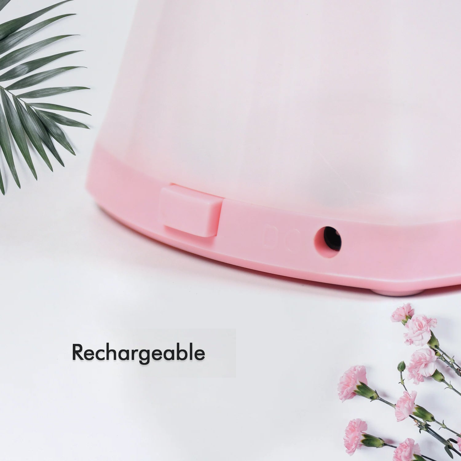 Bright color Wukusy desktop USB mini fan with battery compartment, compact home office fan for personal cooling.