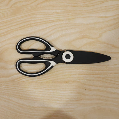 Wukusy 3-in-1 multipurpose kitchen scissors with steel blades for cutting, opening bottles, and more, displayed on a white background.