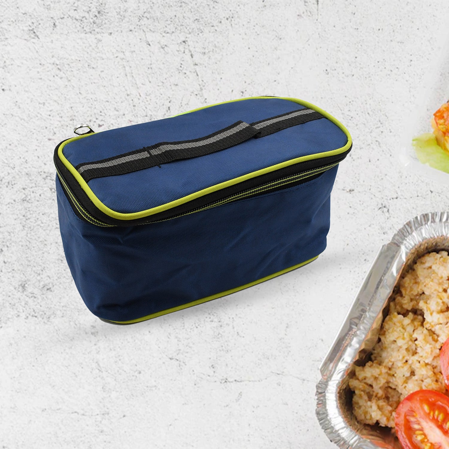 Wukusy stainless steel leak-proof multi-compartment lunch box with three sections, ideal for office, school, and travel.
