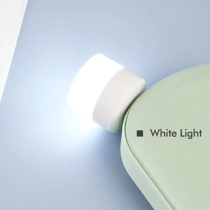 Wukusy 6096 small USB bulb for household and office room lighting, compact and versatile LED light in a clear plastic housing.