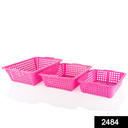 Wukusy 2484 plastic multi-size cane fruit baskets in large, medium, and small for kitchen storage and fruit organization.