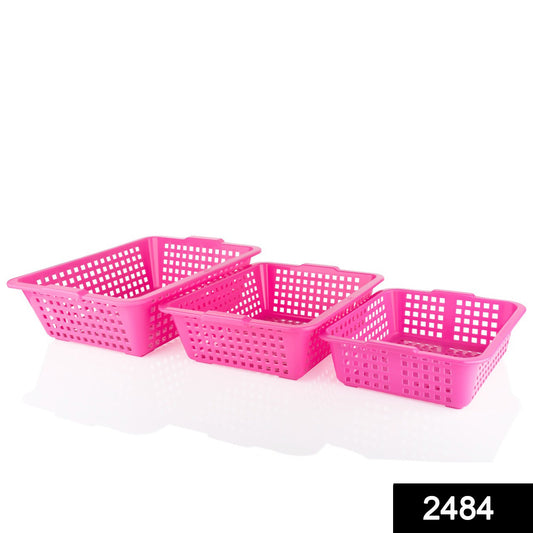 Wukusy 2484 plastic multi-size cane fruit baskets in large, medium, and small for kitchen storage and fruit organization.