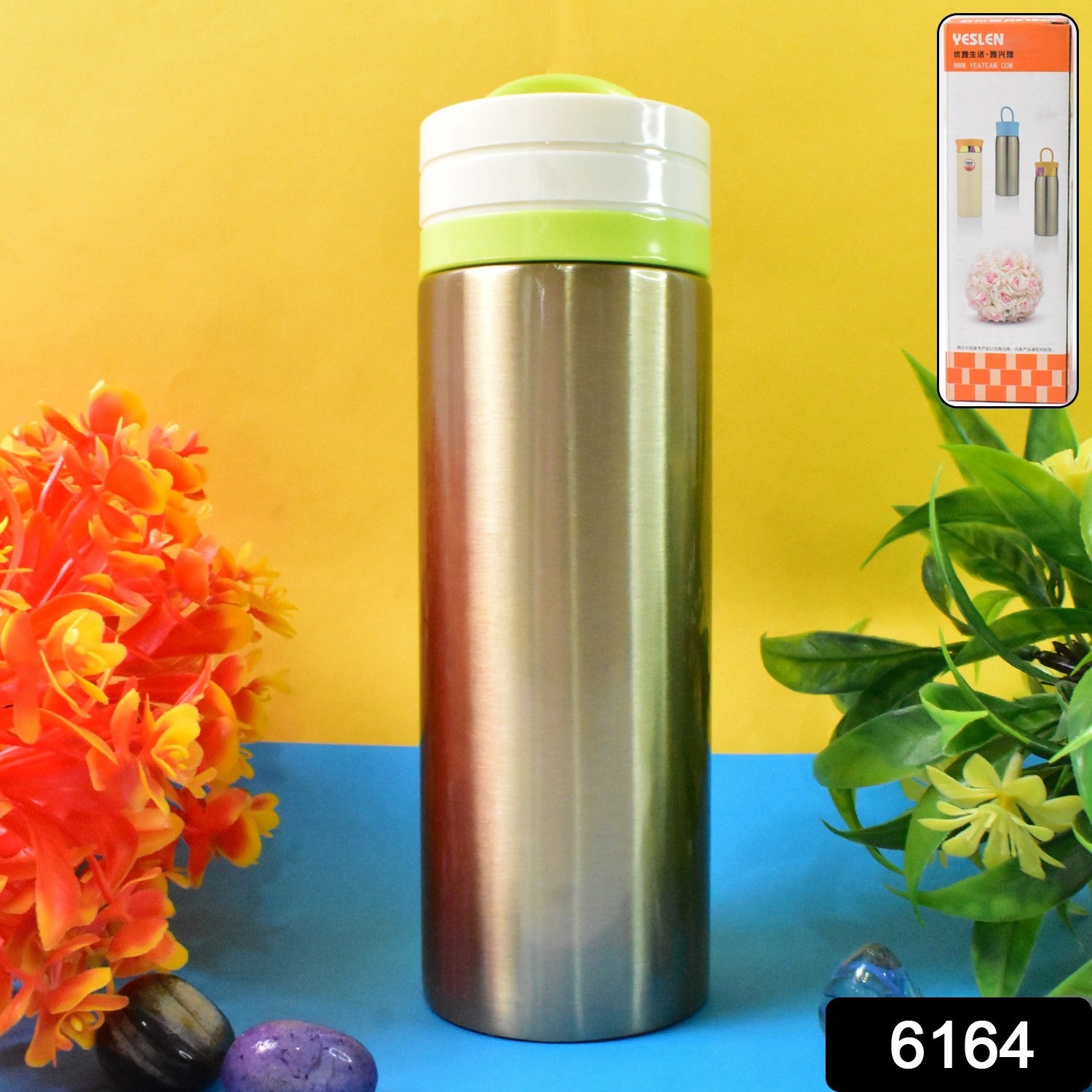 Stainless steel Wukusy double wall water bottle, 300ml capacity, with a sleek, insulated design for hot and cold drinks.