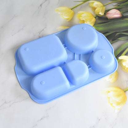 Wukusy 5363 unbreakable plastic food plate with five compartments, biodegradable square plate for serving meals in the kitchen