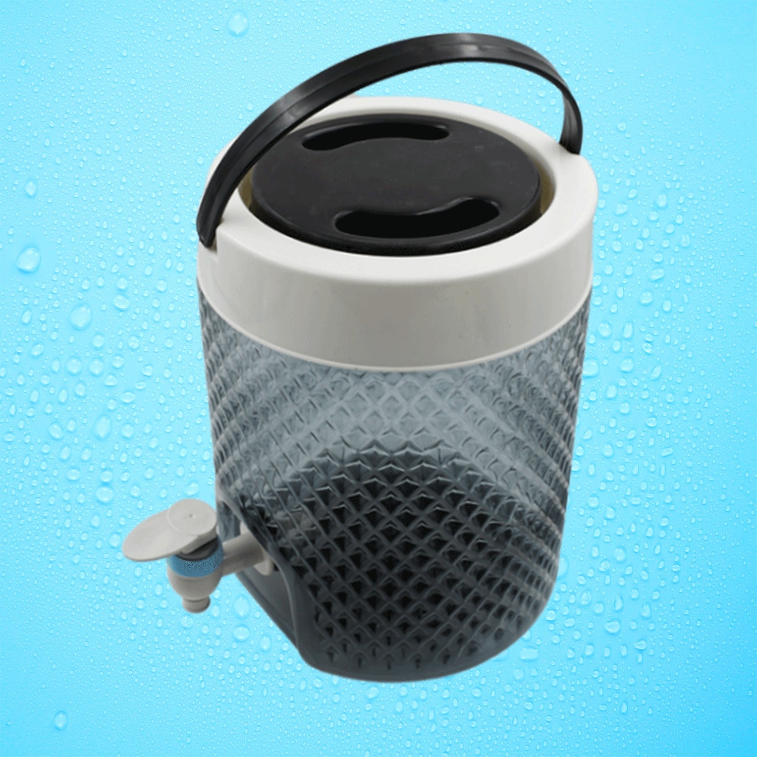 Wukusy 5984 diamond cut plastic water jug, 4500ml capacity, ideal for carrying water and beverages, home improvement.