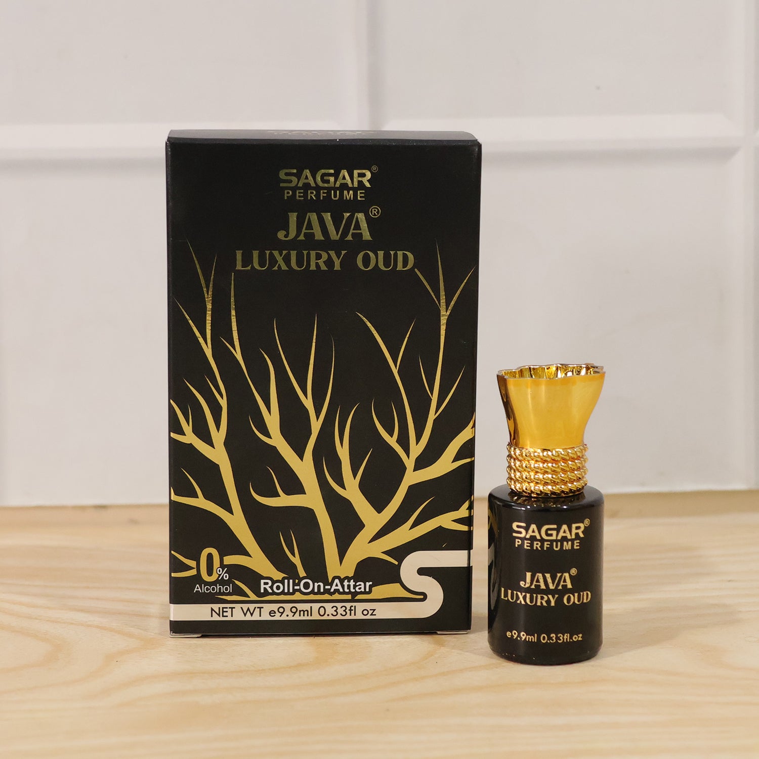 Wukusy Sagar Java Luxury Oud Roll-on Attar, alcohol-free perfume oil for men and women, 9.9 ml, with elegant roll-on applicator
