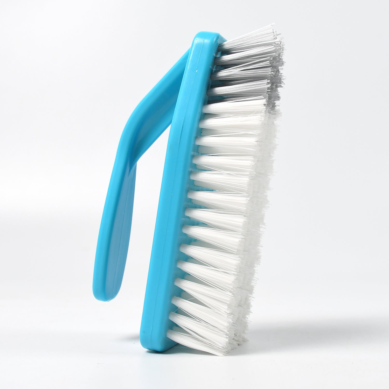 Wukusy 7527 multipurpose cleaning brush with handle for laundry, floors, tiles, kitchen sink, and scrubbing wet or dry surfaces.