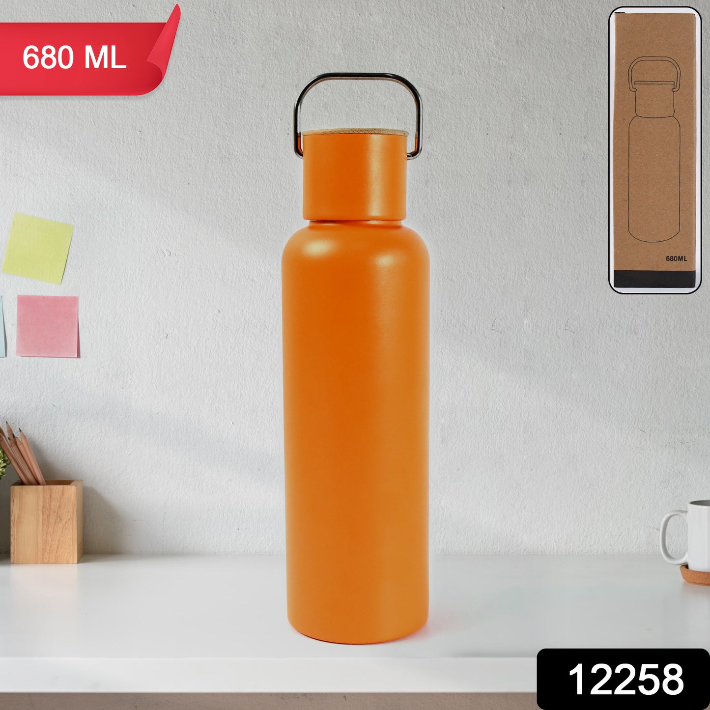 Stainless steel Wukusy 680ml high-quality water bottle, sleek kitchen tool for keeping beverages cold or hot.