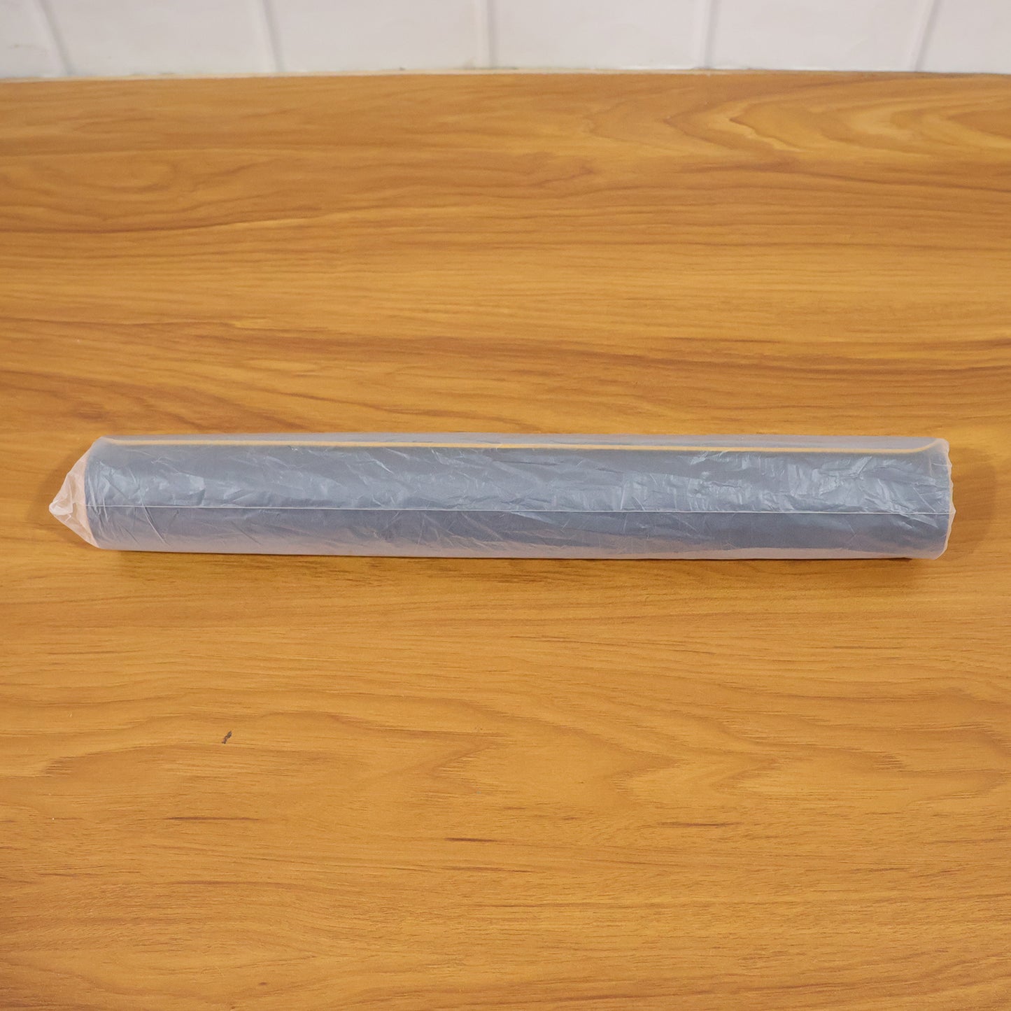 Large Wukusy premium desk mat and mouse pad, 60x35 cm, with a smooth surface and durable edge for comfortable desk work.