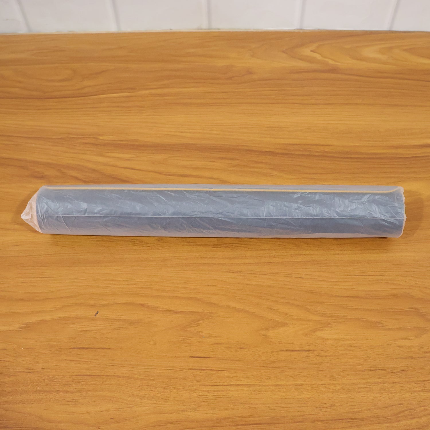 Large Wukusy premium desk mat and mouse pad, 60x35 cm, with a smooth surface and durable edge for comfortable desk work.