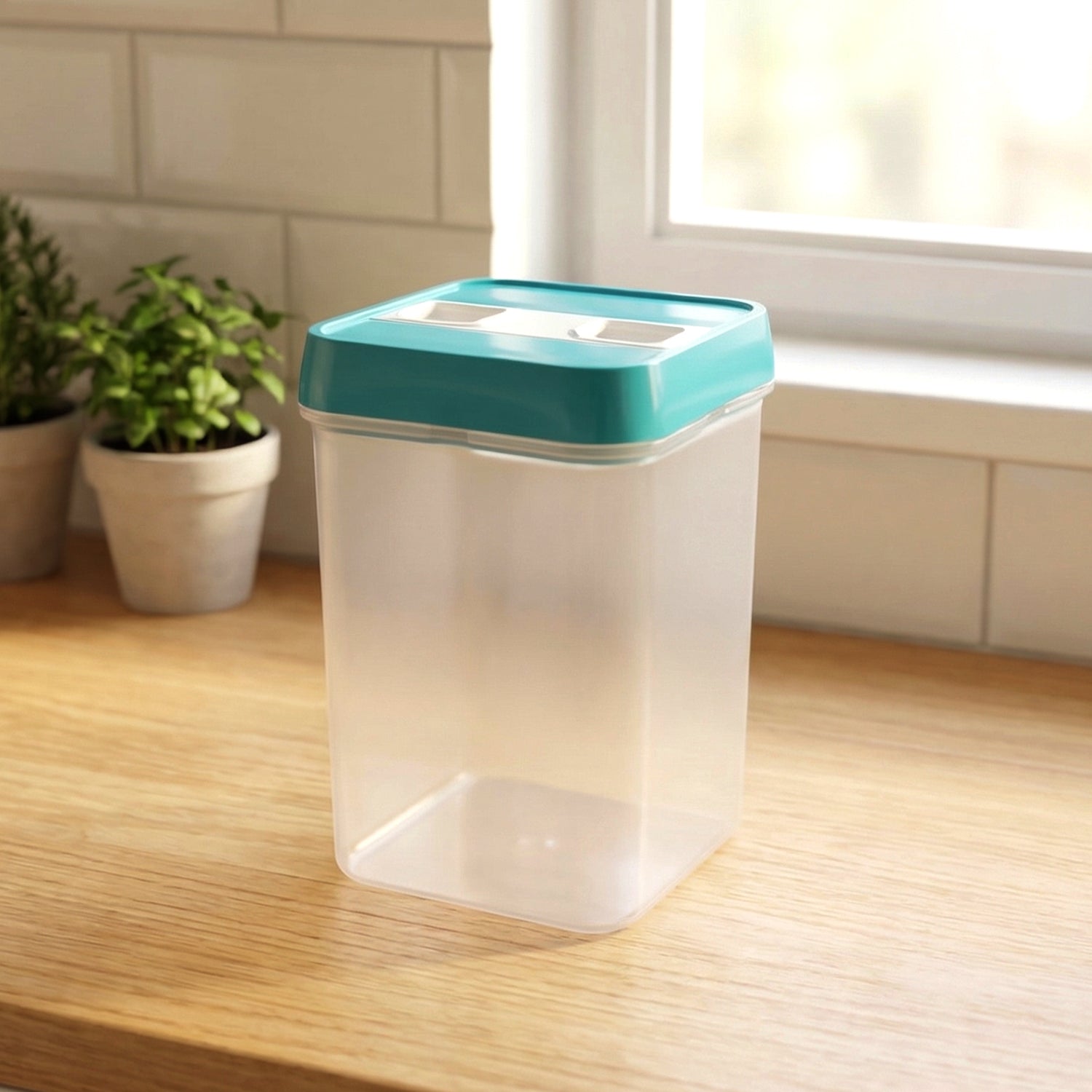 Wukusy plastic smart seal food storage container holding 1200 ml of food, with secure lid and clear body for easy viewing.