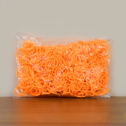 Wukusy premium strong elastic rubber bands for home improvement, showing a bundle of versatile, durable rubber bands on a white background