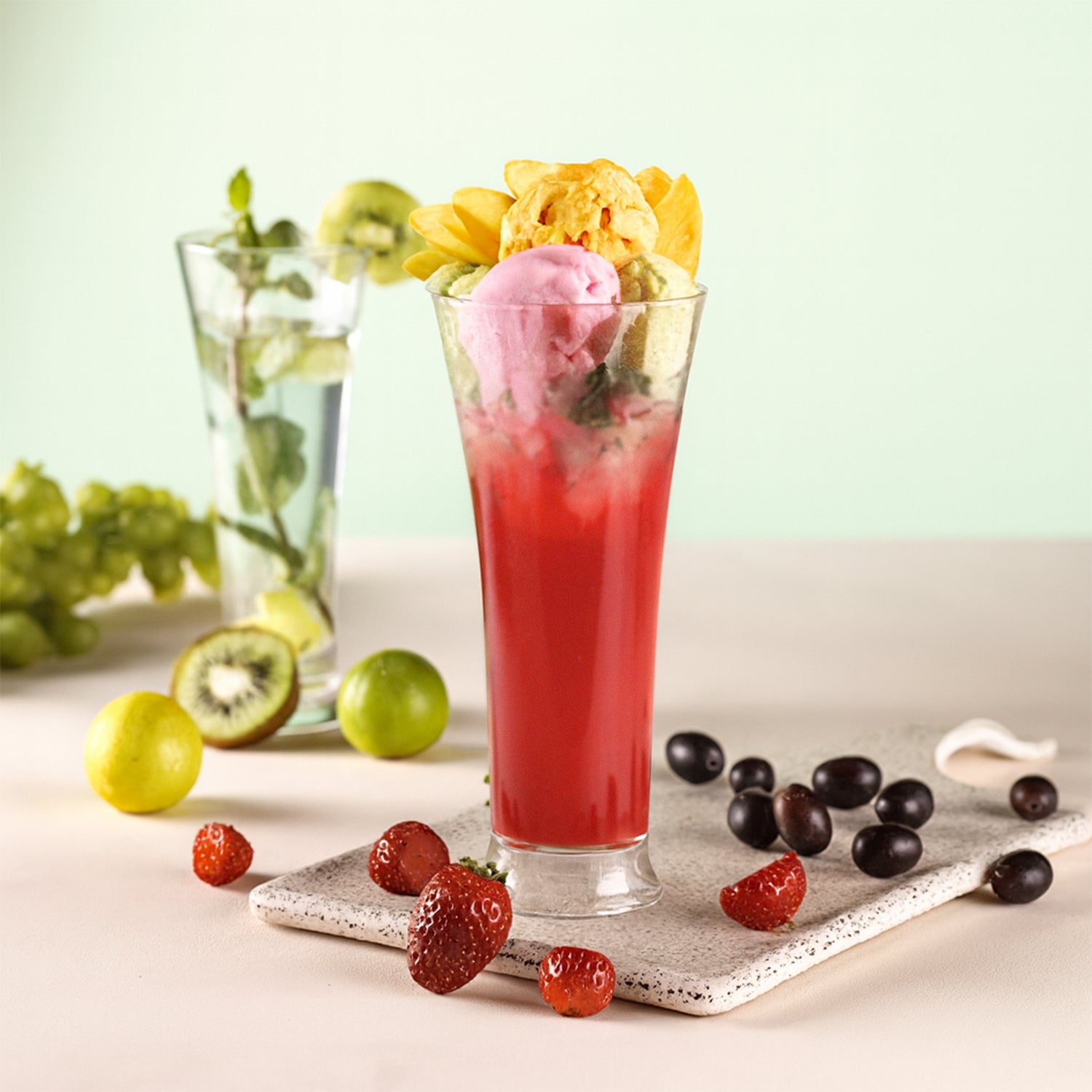 Wukusy Supermom Plastic Faluda Glass Set, 300ml capacity, 6-piece set with clear, durable plastic glasses for beverages.