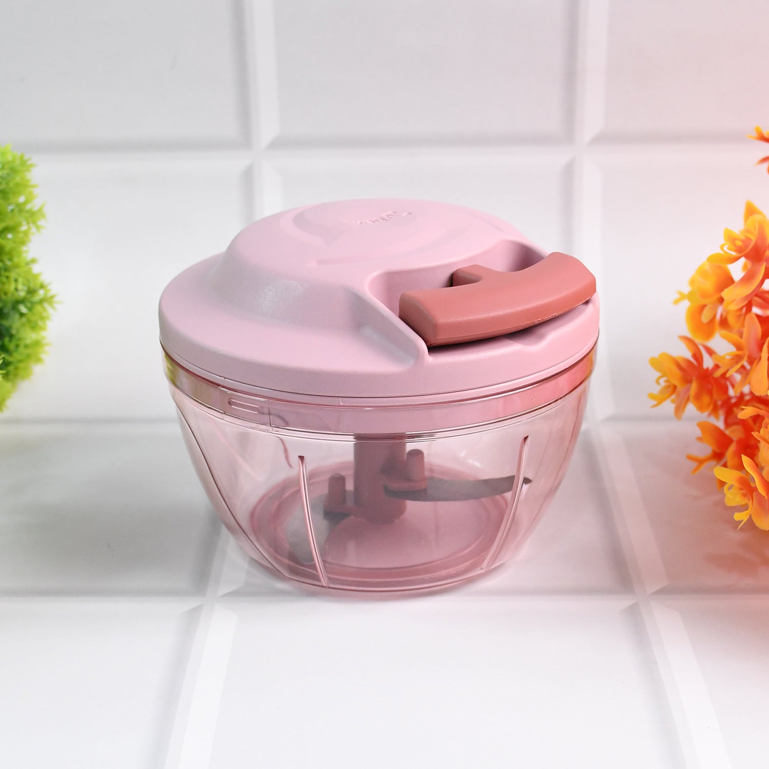 Wukusy Apex Power-x triple stainless steel vegetable chopper with hand pull, 500ml capacity, showcasing the blades and chopper in use