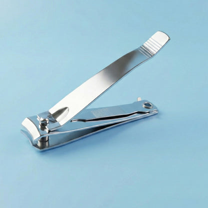 Wukusy premium heavy-duty stainless steel nail cutter with sharp blades for precise grooming, shown in a close-up view.